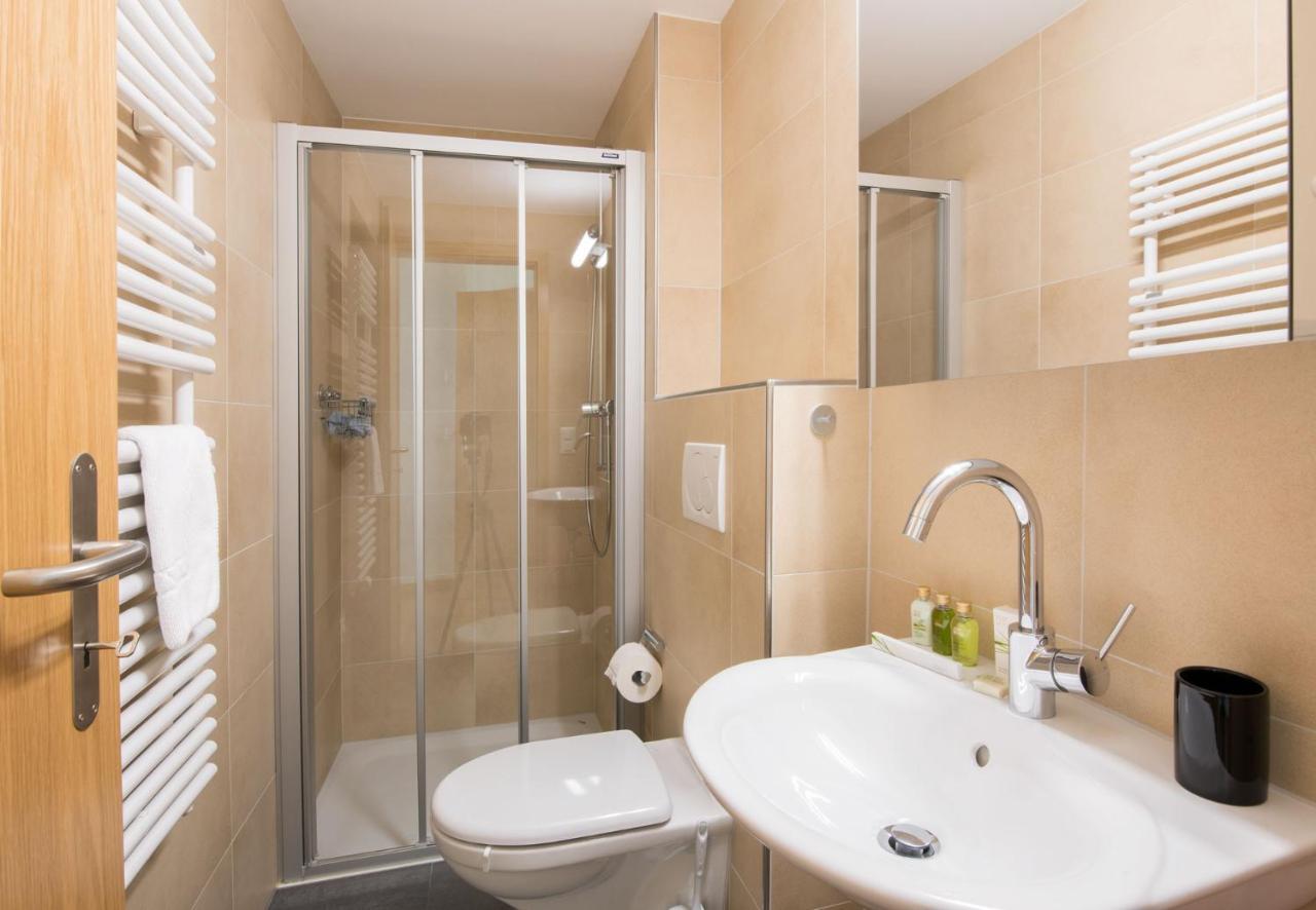 Les Residences Waldbort 翁根 外观 照片